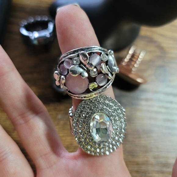 Paparazzi Rings - Picture 5 of 9